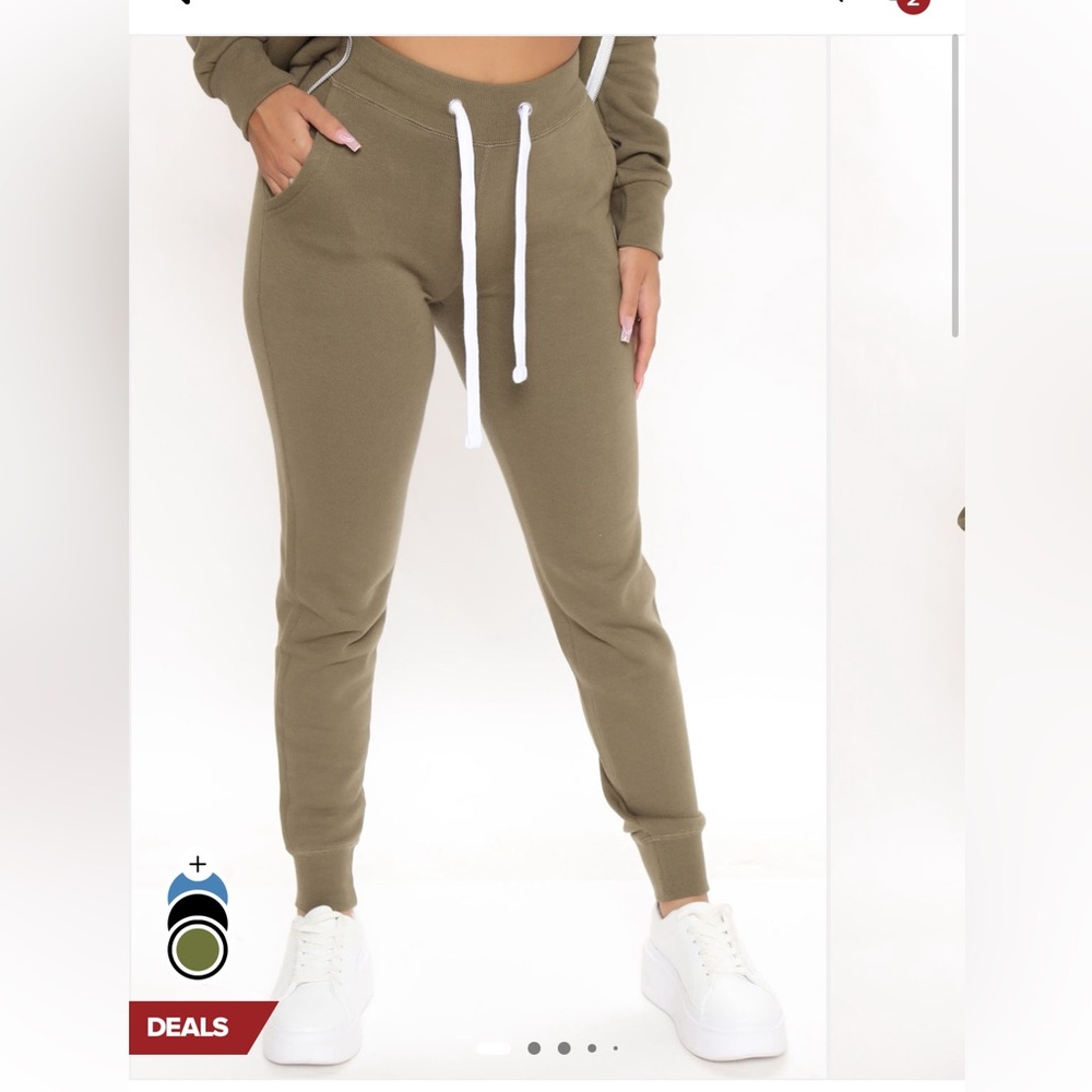 NWT Fashion Nova Relaxed Vibe Jogger large color olive